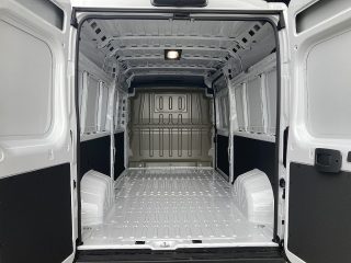 Peugeot Boxer 33 L3H2 BlueHDi 140 S&S