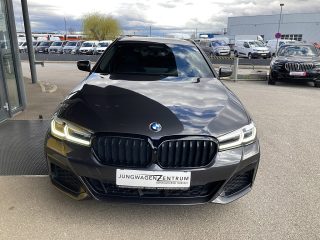 BMW 520d 48 V Touring xDrive Aut.!M-SPORT!GESTIK,HEADUP,KAMERA3D,NAVI,LED!