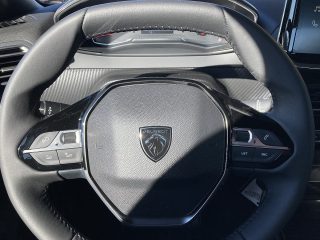 Peugeot 2008 PureTech 100 S&S Style 6-Gang-Manuell