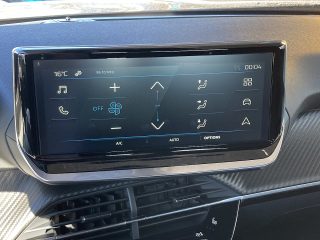 Peugeot 2008 PureTech 100 S&S Style 6-Gang-Manuell