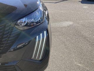 Peugeot 2008 PureTech 100 S&S Style 6-Gang-Manuell