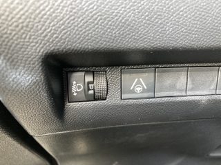 Peugeot 208 Hybrid 110 e-DCS6 Allure