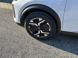 Peugeot 2008 PureTech 100 S&S Allure 6-Gang-Manuell