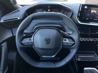 Peugeot 2008 PureTech 100 S&S Allure 6-Gang-Manuell