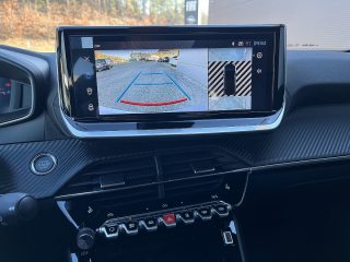 Peugeot 2008 PureTech 100 S&S Allure 6-Gang-Manuell