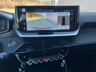 Peugeot 2008 PureTech 100 S&S Allure 6-Gang-Manuell