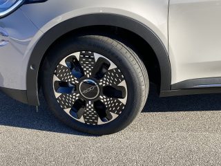 Fiat 600 Hybrid mHEV 145 6-Gang eDCT La Prima