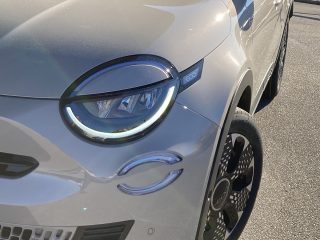 Fiat 600 Hybrid mHEV 145 6-Gang eDCT La Prima