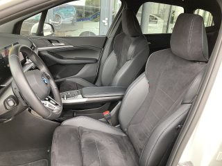 BMW 218d Active Tourer Aut.!M-SPORT,NAVI,LED,KAMERA,PANO!
