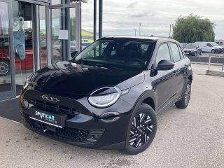 Fiat 600 Hybrid 136 6-Gang eDCT