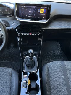 Peugeot 2008 PureTech 100 S&S Allure 6-Gang-Manuell