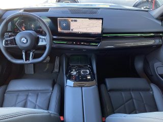 BMW 540d Touring MHEV xDrive Aut.!M-SPORTPRO,M-CARBON,AHV,STANDH,BOWERS&WILKINS,21