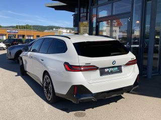 BMW 540d Touring MHEV xDrive Aut.!M-SPORTPRO,M-CARBON,AHV,STANDH,BOWERS&WILKINS,21