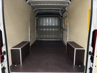 Peugeot Boxer 35+ L3H2 BlueHDi 140 S&S