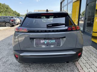 Peugeot 2008 PureTech 100 S&S Allure 6-Gang-Manuell