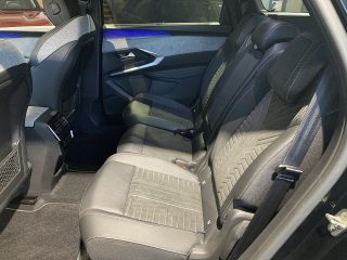 Peugeot 5008 Elektro 210 73kWh GT!VOLL!PANORAMA,PIXEL LED,360°KAMERA,