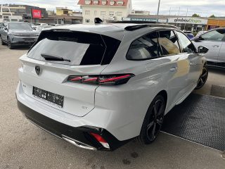 Peugeot 308 SW BlueHDi 130 EAT8 GT!MATRIXLED,NAVI,KAMERA,FOCAL,PANORAMA!