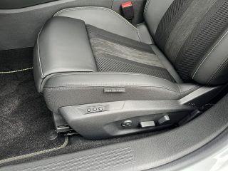 Peugeot 308 SW BlueHDi 130 EAT8 GT!MATRIXLED,NAVI,KAMERA,FOCAL,PANORAMA!