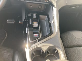 Peugeot 3008 Hybrid 136 E-DCS6 GT Aut.!ACC,PANO,MASSAGE,19