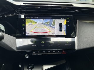Peugeot 408 Hybrid 145 e-DCS6 GT!MATRIX LED,NAVI,KAMERA,PANORAMA,FOCAL!