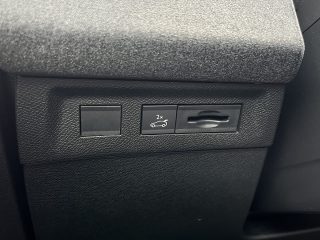 Opel Grandland 1.2 MHEV GS Aut.!LEDMATRIX,PANO,FOCAL,AHV,VOLL!