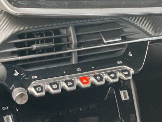 Peugeot 2008 PureTech 100 Allure 6-Gang-Manuell!TOP ANGEBOT!