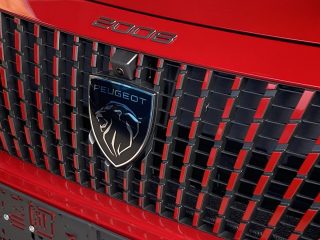 Peugeot 2008 PureTech 100 Allure 6-Gang-Manuell!TOP ANGEBOT!