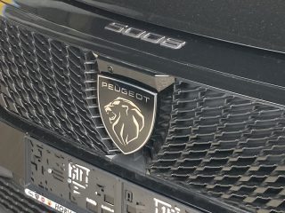 Peugeot 5008 mHEV 145 e-DCS6 Allure Aut.!TOP ANGEBOT!