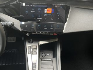 Peugeot 308 BlueHDi 130 EAT8 Allure