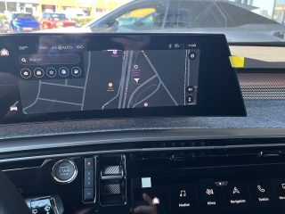 Peugeot 5008 mHEV 145 e-DCS6 GT Aut.!MATRIXLED,PANO,NAVI,KAMERA360!