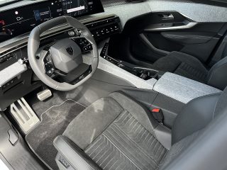 Peugeot 5008 mHEV 145 e-DCS6 GT Aut.