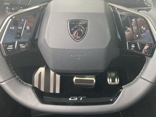 Peugeot 3008 Elektro 325 73kWh Launch Edition AWD