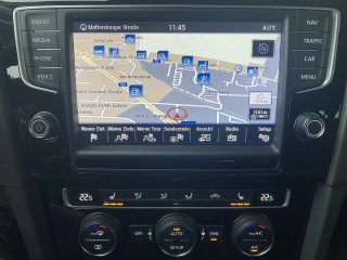 VW Golf Sky 2,0 BMT TDI DPF DSG