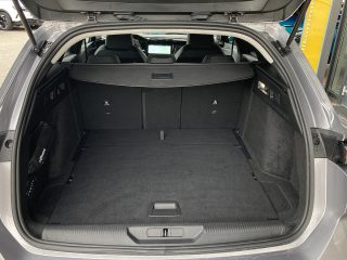 Peugeot 308 SW Hybrid 145 e-DSC6 Allure!NAVI,KAMERA,LED,TOP!