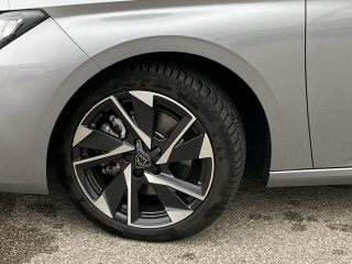 Peugeot 308 SW Hybrid 145 e-DSC6 Allure!NAVI,KAMERA,LED,TOP!