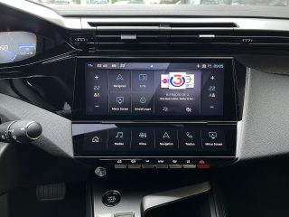 Peugeot 308 SW BlueHDi 130 EAT8 Allure!NAVI,KAMERA,LED,TOP!