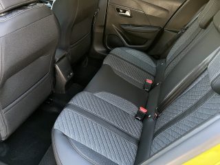 Peugeot 208 Hybrid 110 e-DCS6 Allure!TOP ANGEBOT!