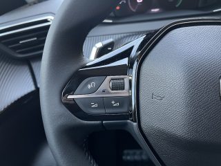 Peugeot 208 Hybrid 110 e-DCS6 Allure!TOP ANGEBOT!