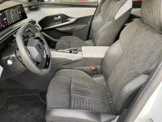 Peugeot 3008 Hybrid 145 e-DCS6 GT!MATRIXLED,PANO,KAMERA,NAVI,VOLL!