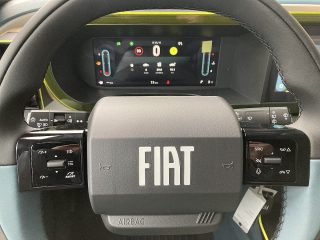 Fiat Grande Panda Hybrid mHEV 110 6-Gang eDCT La Prima