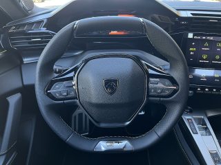 Peugeot 308 SW BlueHDi 130 EAT8 GT!MATRIXLED,NAVI,KAMERA,FOCAL,PANORAMA!