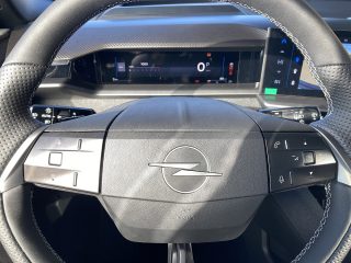 Opel Grandland 1.2 MHEV GS Aut.!LEDMATRIX,FOCAL,HEADUP,WSS BEHEIZT VOLL!
