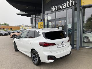 BMW 218d Active Tourer Aut.!M-SPORT,NAVI,LED,KAMERA,PANO!