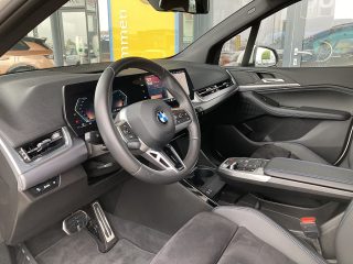BMW 218d Active Tourer Aut.!M-SPORT,NAVI,LED,KAMERA,PANO!