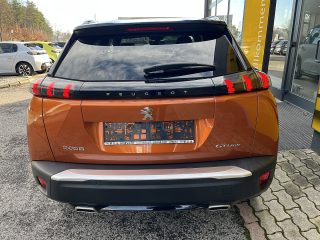 Peugeot 2008 PureTech 130 S&S GT Line 6-Gang-Manuell