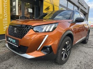 Peugeot 2008 PureTech 130 S&S GT Line 6-Gang-Manuell