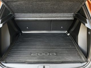 Peugeot 2008 PureTech 130 S&S GT Line 6-Gang-Manuell