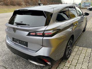 Peugeot 308 SW Hybrid 145 e-DSC6 Allure!NAVI,KAMERA,LED,TOP!
