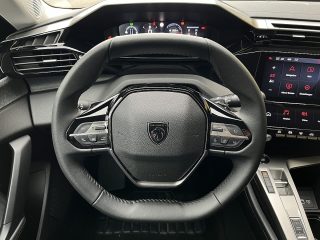 Peugeot 308 SW Hybrid 145 e-DSC6 Allure!NAVI,KAMERA,LED,TOP!