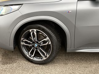 BMW X2 sDrive 18d Aut.!M-SPORT!ADAPT-LED,NAVI,KAMERA,19